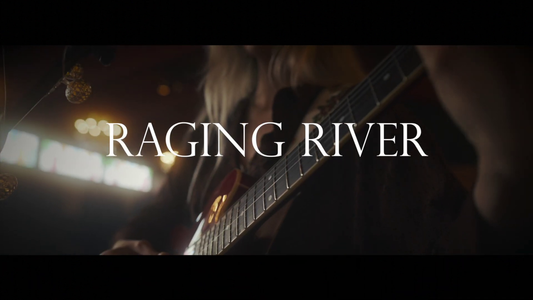 Ragin River by Junipa Gold, live session, percussion by Christian Schart